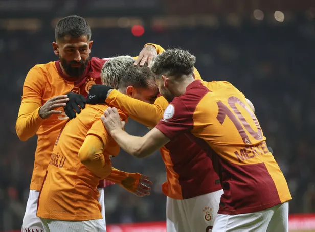 kopenhag-macina-saatler-kala-galatasaraya-13-milyon-euroluk-yildiz-turk-futbolunda-asrin-transferi-1702377026473.jpg Kopenhag maçına saatler kala Galatasaray'a 13 milyon euroluk yıldız! Türk futbolunda asrın transferi - 1