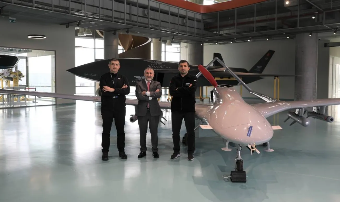 Hazine ve Maliye Bakanı Nureddin Nebati KIZILELMA'yı inceledi: Türkiye Yüzyılı'na çok yakıştı