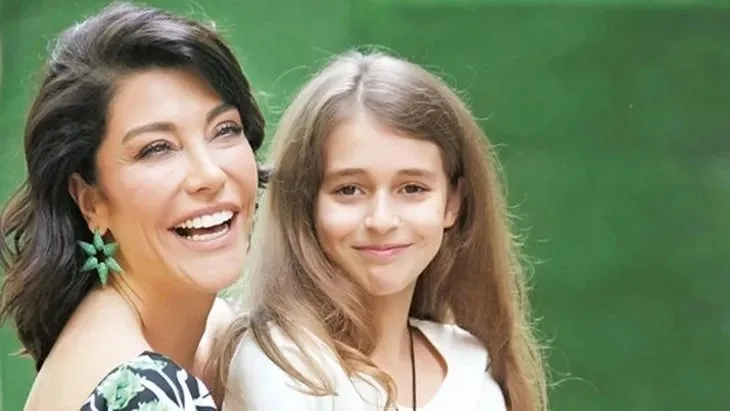 Deniz Akkaya’ya mahkemeden şok karar! Kızı Ayşe Önbilgin ve eski eşiyle mahkemelik olmuştu! Zorlama hapis talebi...
