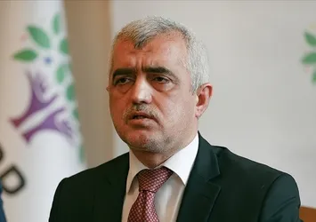 HDP'li vekil Gergerlioğlu'nun engelli vatandaş üzerinden yaptığı kara propagandaya sert tepki! Bakan Yanık: Engellilerimizi alet etmeyin
