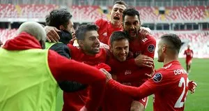 Sivasspor evinde kazanmayı bildi!
