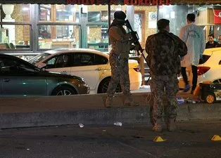 Polis ekipleri bölgeyi çembere aldı! İstanbul Beyoğlu’nda silah sesleri! Mekanı kurşun yağmuruna tuttular