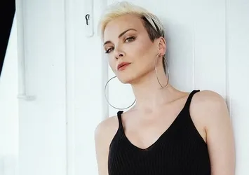 Arzu Yanardağ'ın başı ev sahibiyle dertte! Mahkemelik oldular
