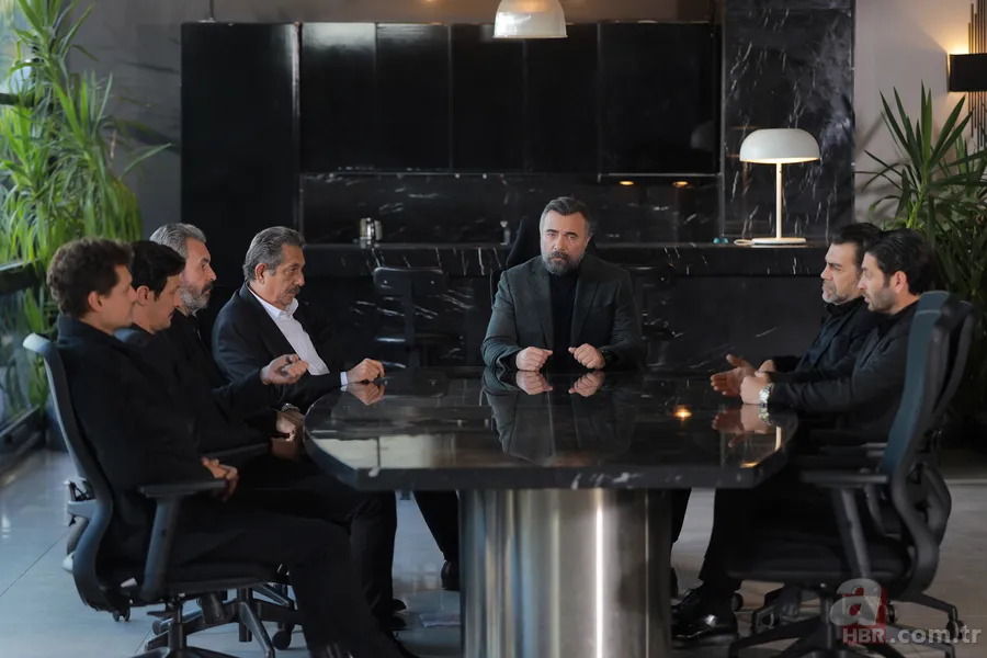 Eşkıya Dünyaya Hükümdar Olmaz’da Hızır Reis’in zor kararı! Alpaslan’ı kurtarmak için… 5