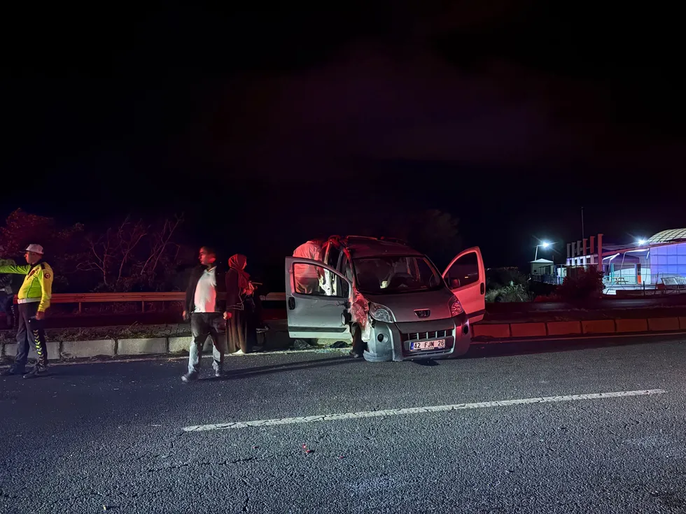 Aydın Nazilli'de alkollü sürücü faciası: Kaza yerindeki ekiplerin arasına daldı! 12 yaralı - 2