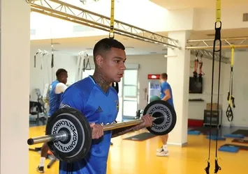 Fenerbahçe'de Van der Wiel şaşkınlığı