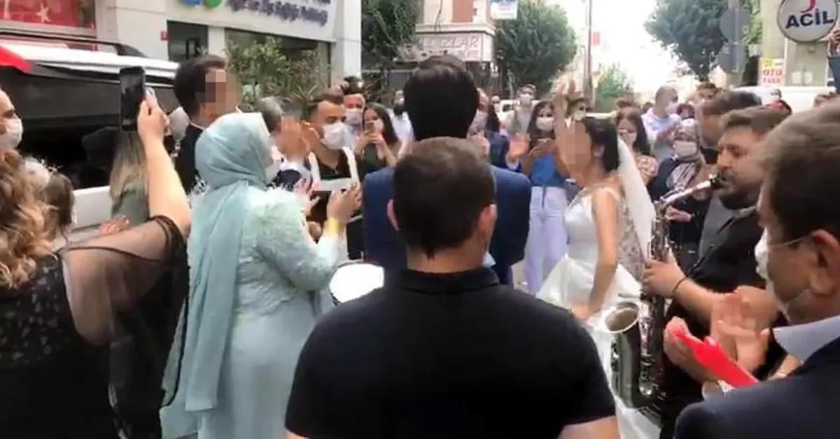 Istanbul Esenler Deki Yasak Dugune Ceza Yagdi