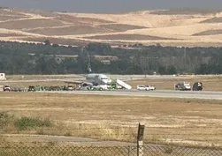 Gaziantep Havalimanı'nda panik! Yolcu uçağının lastiği patladı | Bakanlıktan ilk açıklama