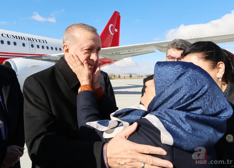 Konya'da Başkan Erdoğan coşkusu! Toplu açılış töreninde dikkat çeken pankart! 6'lı masaya gönderme 2