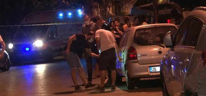 Alkollü sürücü park halindeki 5 otomobile çarptı!