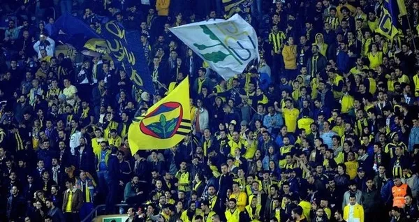 1651775276477.jpg Fenerbahçe'den çifte transfer bombası! Yer yerinden oynayabilir! Aboubakar ve Alex Telles... - 1