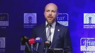 Ünlü isimler Darülaceze sakinleriyle iftarda buluştu