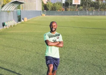 Vagner Love'dan Lucescu'ya eleştiri