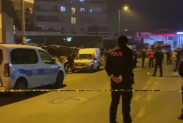 ankarada-kafede-silahli-kavga-3-olu-1672513413609.jpg Ankara'da kafede silahlı kavga: 3 ölü - 2