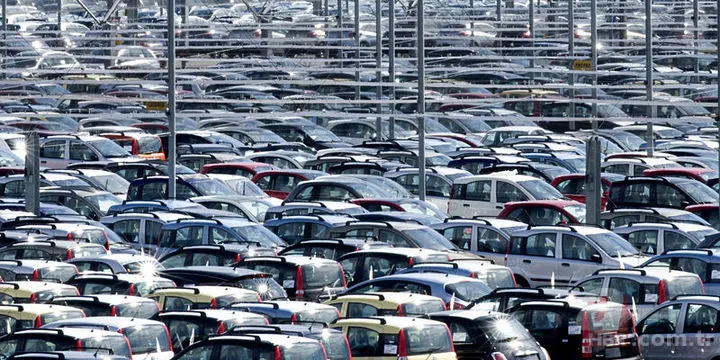 Sahibinden ikinci el sıfır 100 bin TL altı fiyatla satılan otomobiller hangileri? İşte Renault, Toyota, Ford 100 bin TL arabalar 8