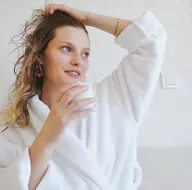 Gözde Türker sosyal medyadan paylaştı! Fotoğrafı olay oldu