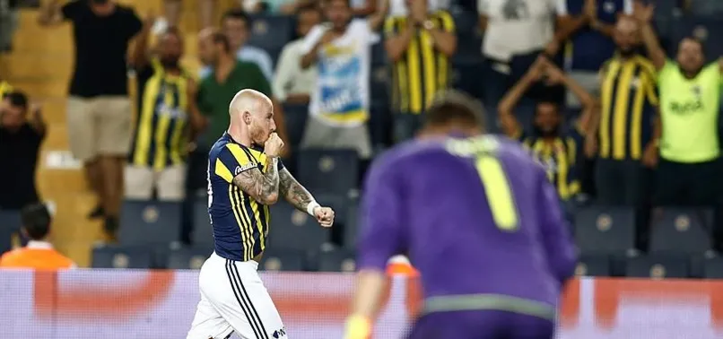 Kanarya Kadıköy'de uçtu!