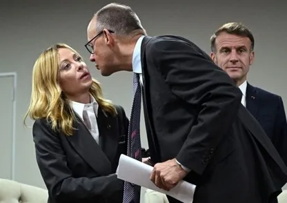 Macron'dan dikkat çeken AB çıkışı