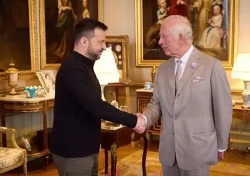 İngiltere Kralı 3. Charles Zelenskiy ile görüştü