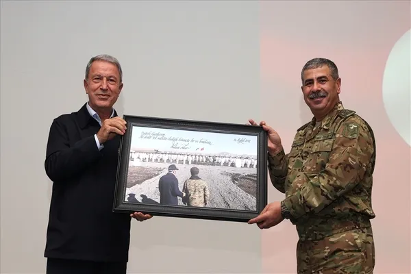Son dakika: Milli Savunma Bakanı Hulusi Akar'dan flaş Ermenistan açıklaması - 1