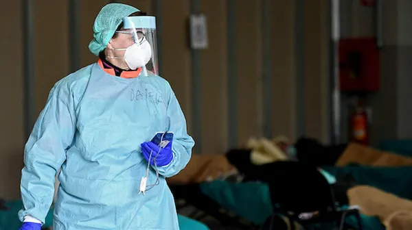 mutasyonlu-virus-marta-kadar-ulkeyi-etkisi-altina-alabilir-abdde-tehlike-canlari-caliyor-1610743901807.jpg Mutasyonlu virüs marta kadar ülkeyi etkisi altına alabilir! ABD'de tehlike çanları çalıyor - 2