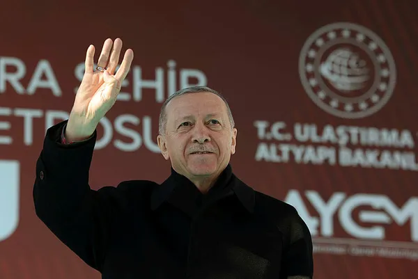 İstanbul yeni metrosuna kavuştu! Başkan Erdoğan’dan Başakşehir-Kayaşehir metrosu açılış töreninde önemli açıklamalar