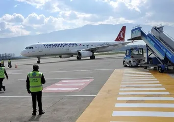THY uçağına asılsız bomba ihbarı