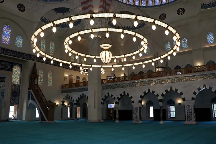 Son dakika: Uzun Mehmet Camii’nin açılışını Başkan Erdoğan yaptı! Şimdiden Zonguldak’ın simgesi oldu