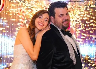 Eser Yenenler ve Berfu Yenenler çifti mutluluğun sırrını verdi