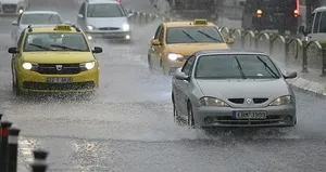 Yurdu sağanak ve fırtına vurdu!