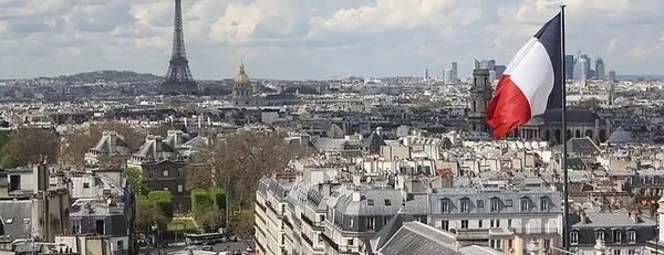 Fransa’da gündem namaz kılan Müslüman öğrenciler! Büyük rahatsızlık sonrası Başbakan’a mektup: Bu ağır bir durum acil önlem alın