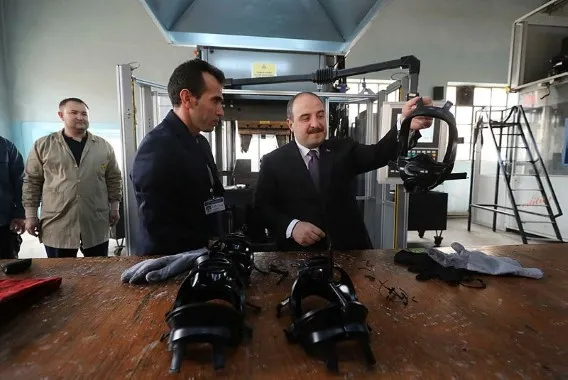 Sanayi ve Teknoloji Bakanı Mustafa Varank açıkladı: MKEK maske üretebilir