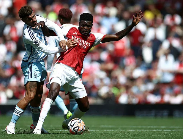 Fenerbahçe'de orta sahaya tank geliyor! Thomas Partey hamlesi heyecanlandırdı - 1