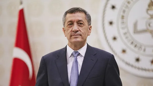 milli-egitim-bakani-ziya-selcuktan-gundeme-iliskin-son-dakika-aciklamalari-ogrenciler-asilanacak-mi-1623434938318.jpg Milli Eğitim Bakanı Ziya Selçuk'tan gündeme ilişkin son dakika açıklamaları! Öğrenciler aşılanacak mı? - 1