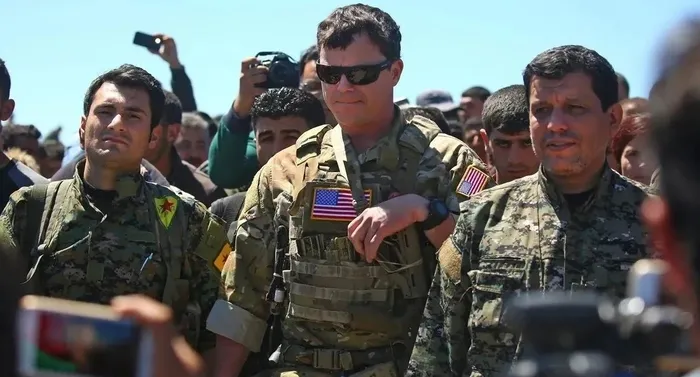 Suriye ve Irak’ta sınırları kim zorluyor? Uzman isim ABD’nin kirli planını harita üzerinden A Haber’de açıkladı | İşte McGurk’ın dikkat çeken hilal çizimli teröristan planı...