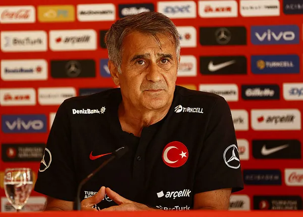 senol-gunesten-italya-maciyla-ilgili-flas-aciklama-farkli-olacak-1622752886651.jpg Şenol Güneş'ten İtalya maçıyla ilgili flaş açıklama: Farklı olacak - 1