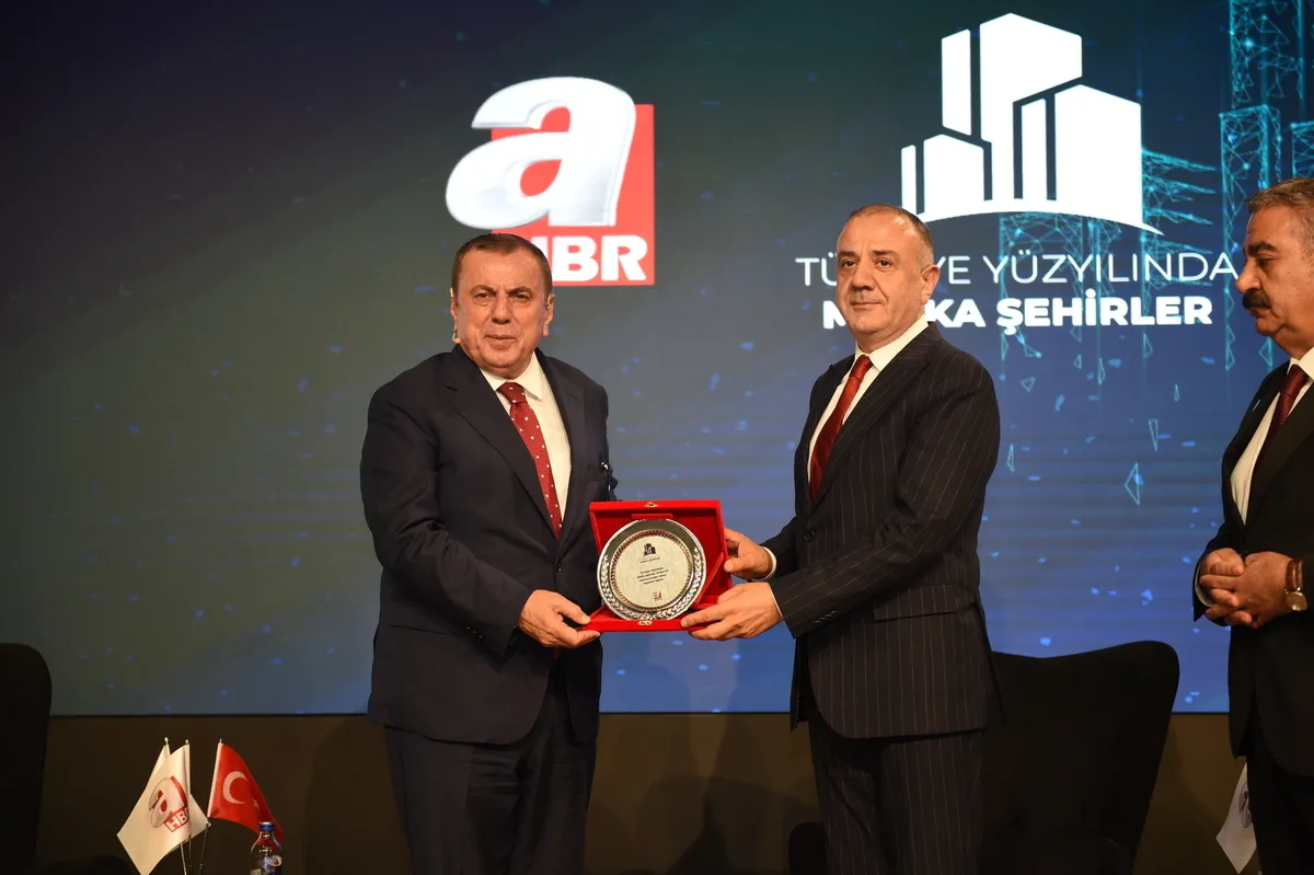 Palandöken Belediye Başkanı Muhammet Sunar ve Midyat Belediye Başkanı Veysi Şahin
