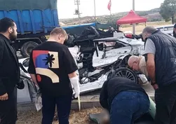 Bandırma'da feci kaza! Anne ve 3 yaşındaki kızı öldü, doğmamış bebeği de kurtarılamadı