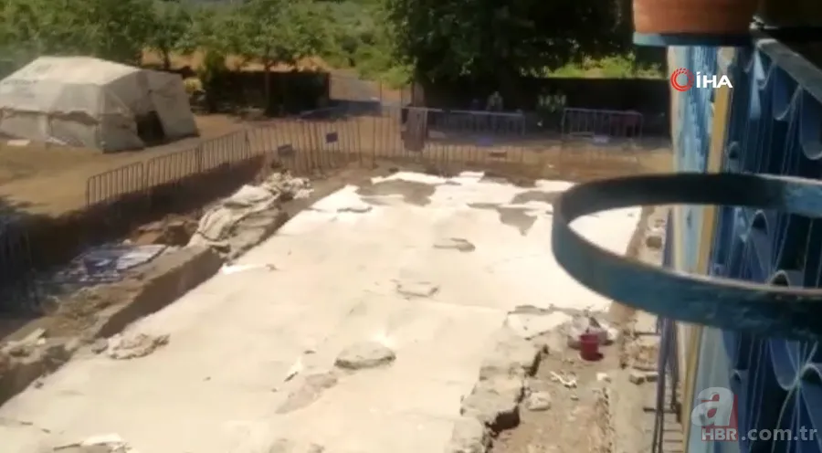 Şans eseri fark etti! Evinin avlusundan hazine çıktı 3