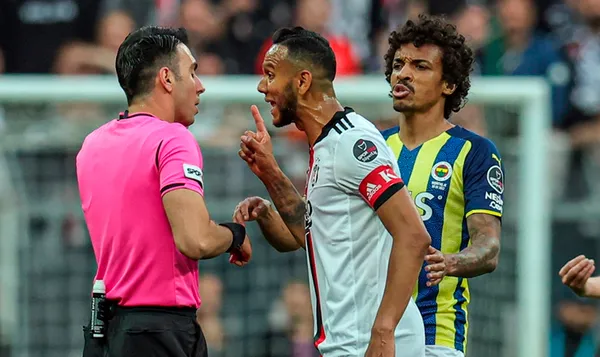 Son dakika: PFDK’dan hakem Arda Kardeşler’e Bitcoin cezası!