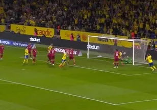 İsveç'ten erken gol! Nygren takımını öne geçirdi