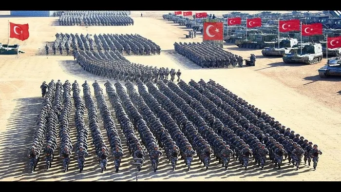Son dakika: Polonya Savunma Bakanı Blaszczak'tan Türk ordusuna övgü: NATO'daki en büyük ikinci ordu - 2