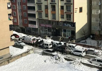 Fatma hemşire evinde ölü bulundu