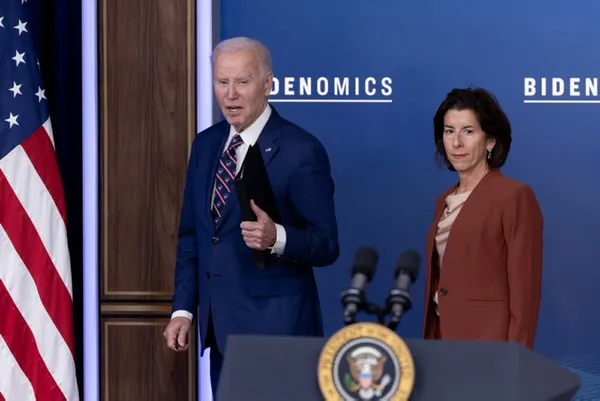 Beyaz Saray’da alarmın rengi kırmızı! Biden konuşmasını yarıda kesti