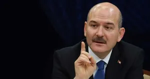 Devlete iftira atan şerefsizdir