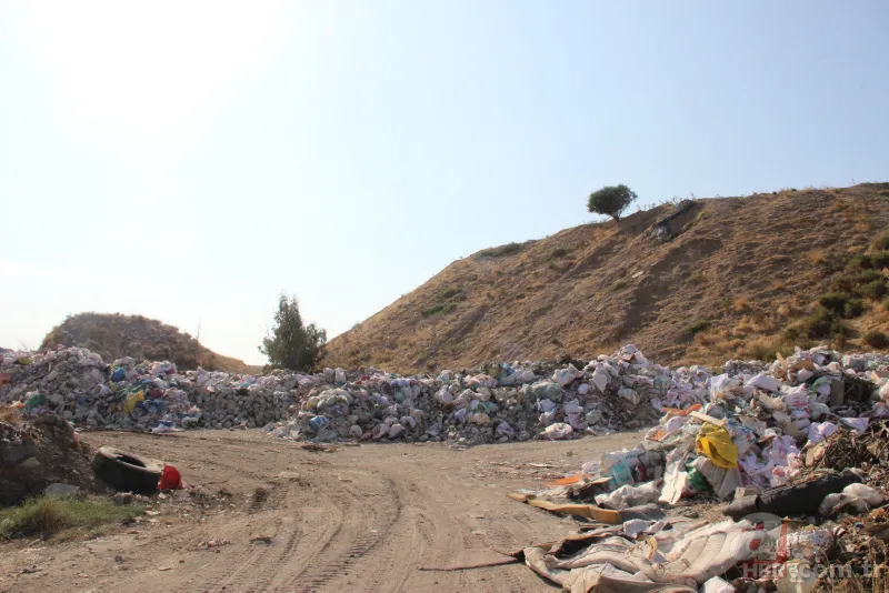 CHP'li İzmir'de çöp skandalı bitmek bilmiyor! Esnaf isyan etti: Çöp vergisi alıyorlar ama neden toplamıyorlar? 7