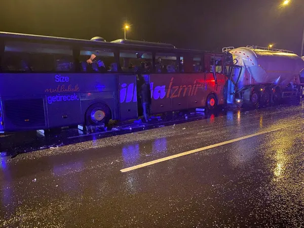 Son dakika | Mersin'in Tarsus ilçesinde feci kaza! 13 yaralı - 2