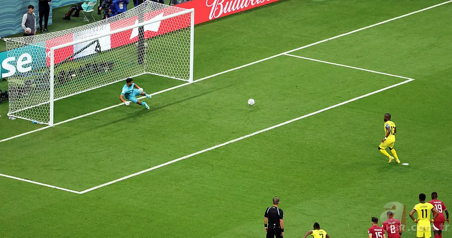 2022 Dünya Kupası'na Fenerbahçeli Enner Valencia dokunuşu! İlk golü atarak tarihe geçti 11