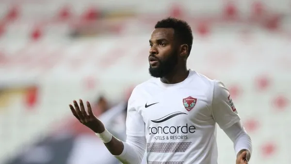 Aaron Boupendza’nın koronavirüs testi pozitif çıktı: Galatasaray’a karşı forma giyemeyecek