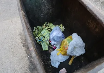 Elazığ'da kan donduran olay! Doğum yaptı bebeği çöpe attı